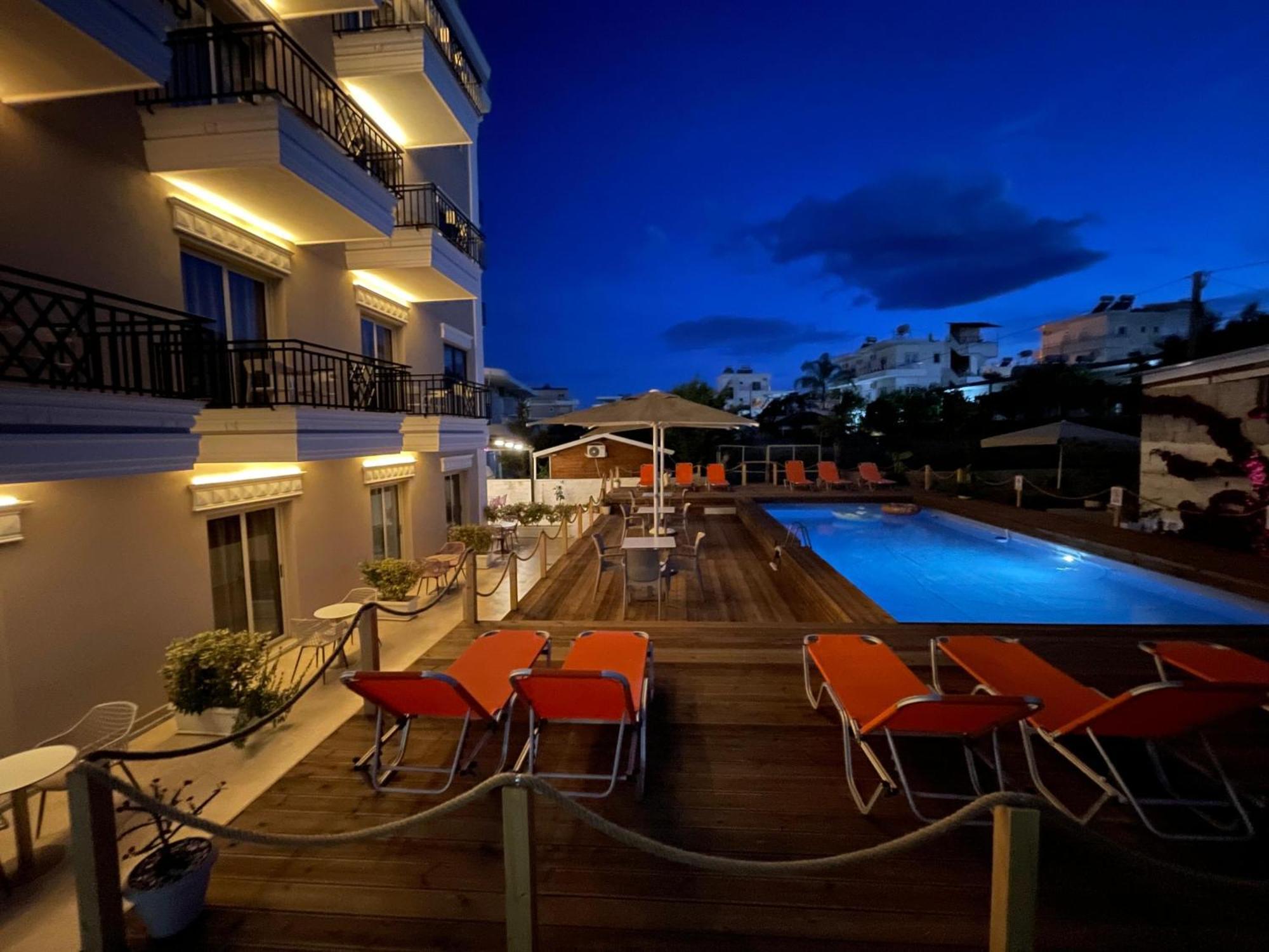Class Hotel Ksamil Esterno foto